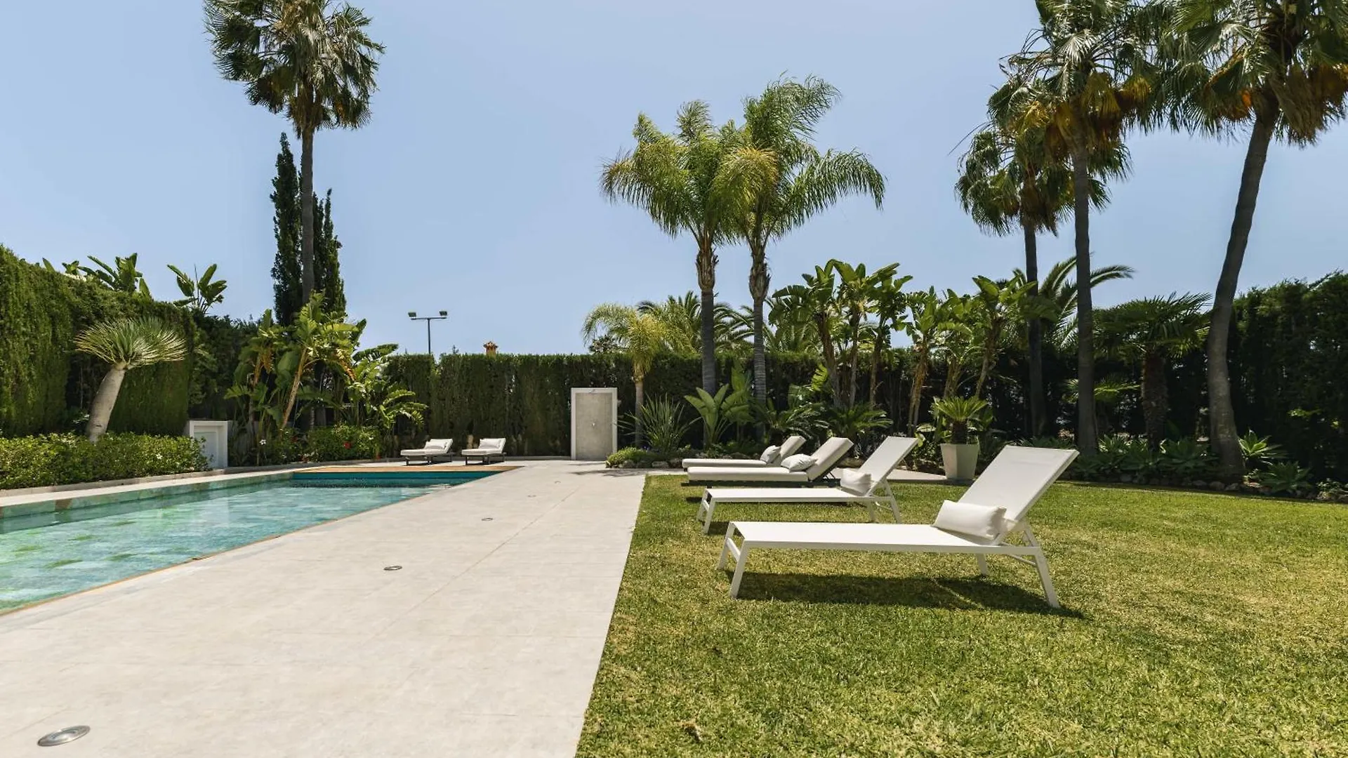 Villa Nord Elegant Getaway Private Pool Marbella 0*,  Spanyolország